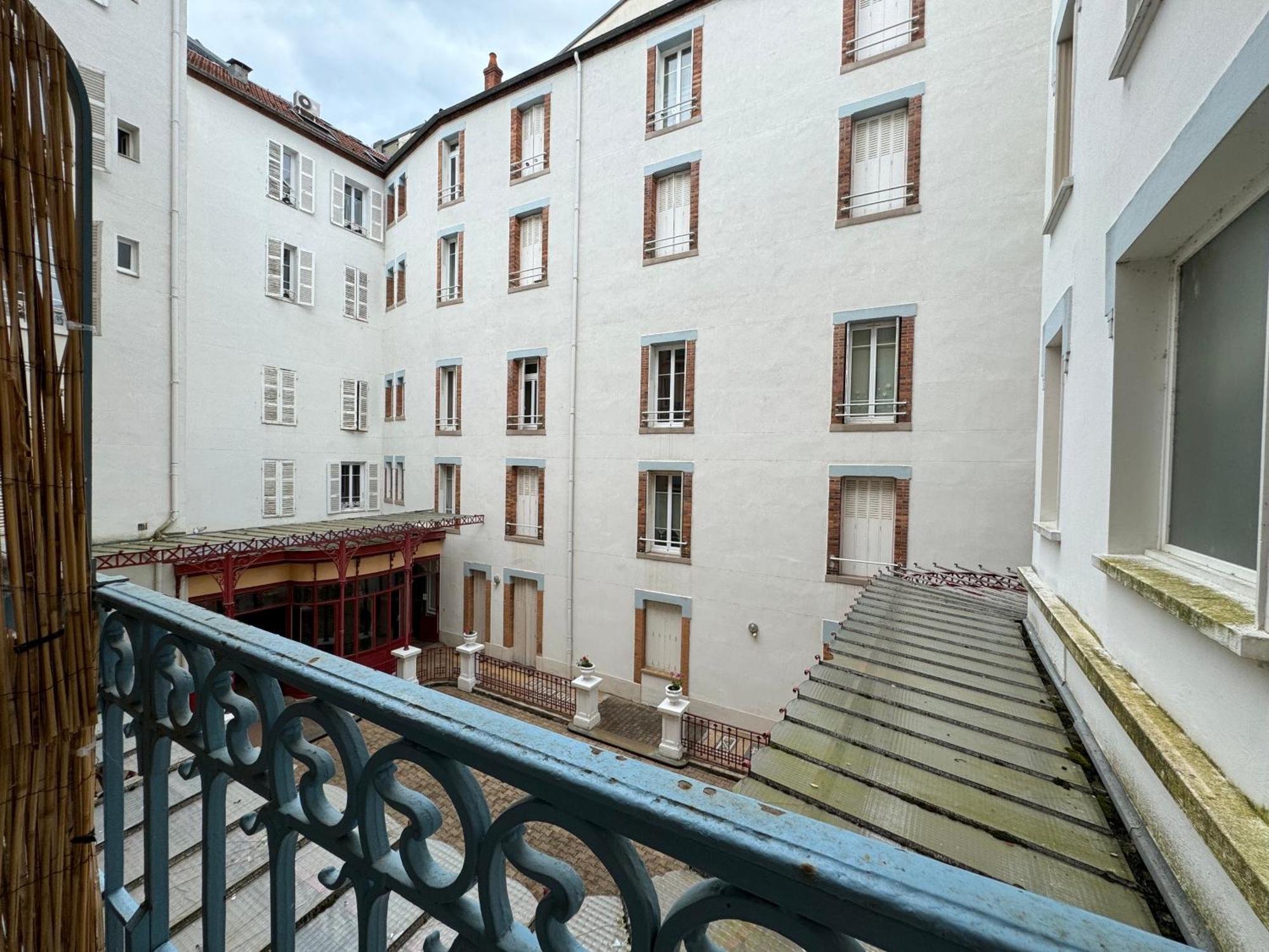 Petit Splendid - Ancien Palace, Balcon, Centre Vichy Extérieur photo
